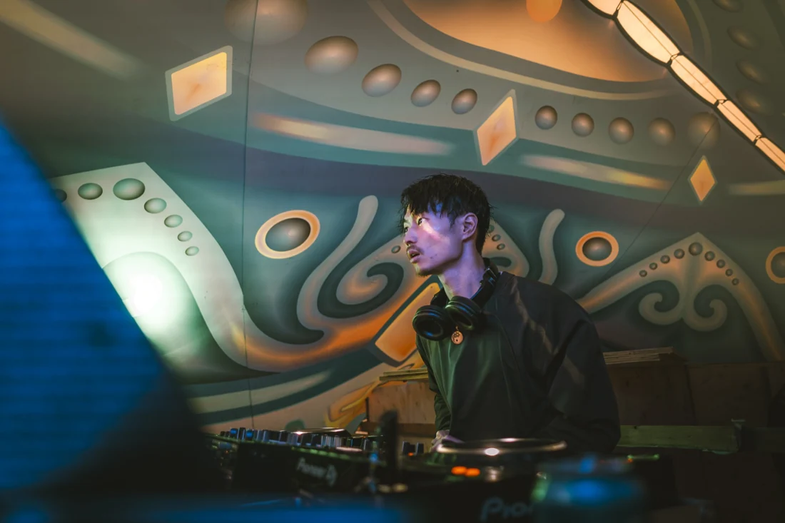YUKI.T / WOLT behind the decks